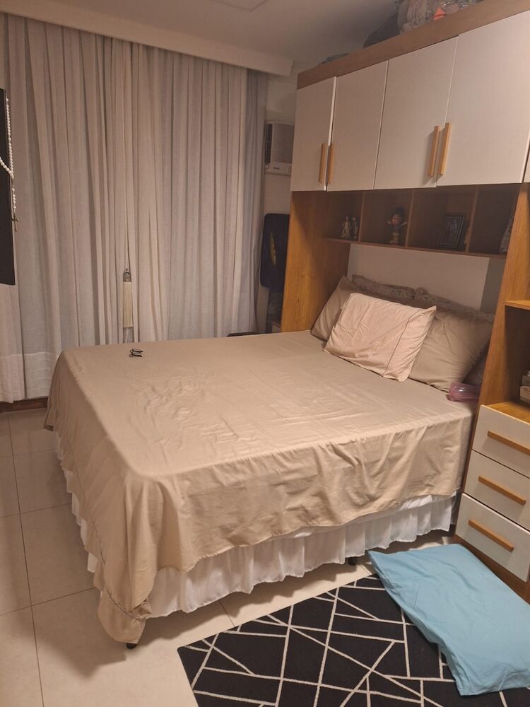 Apartamento à venda com 2 quartos, 75m² - Foto 2