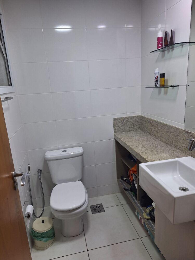 Apartamento à venda com 2 quartos, 75m² - Foto 13