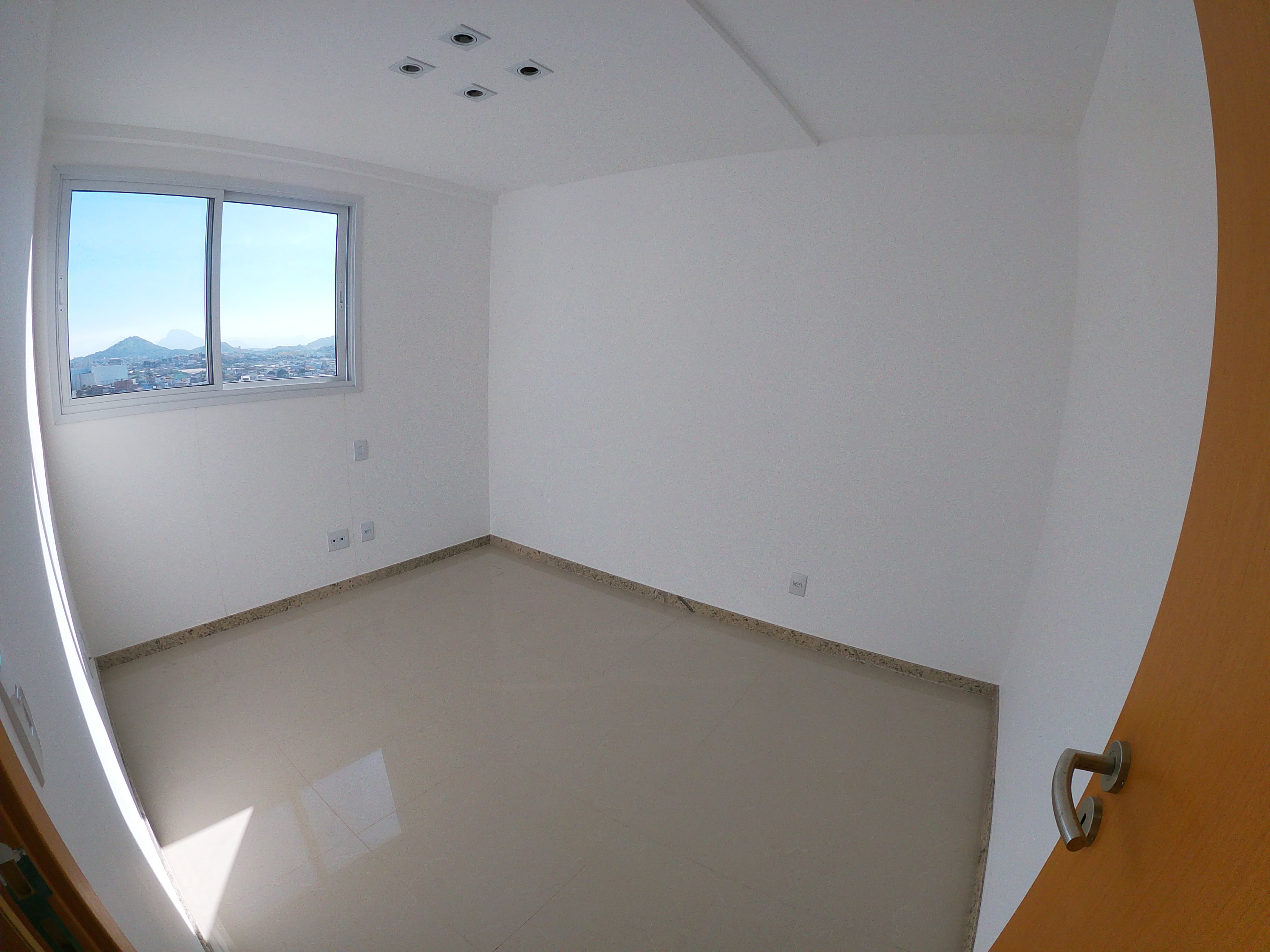 Apartamento à venda com 2 quartos, 64m² - Foto 10