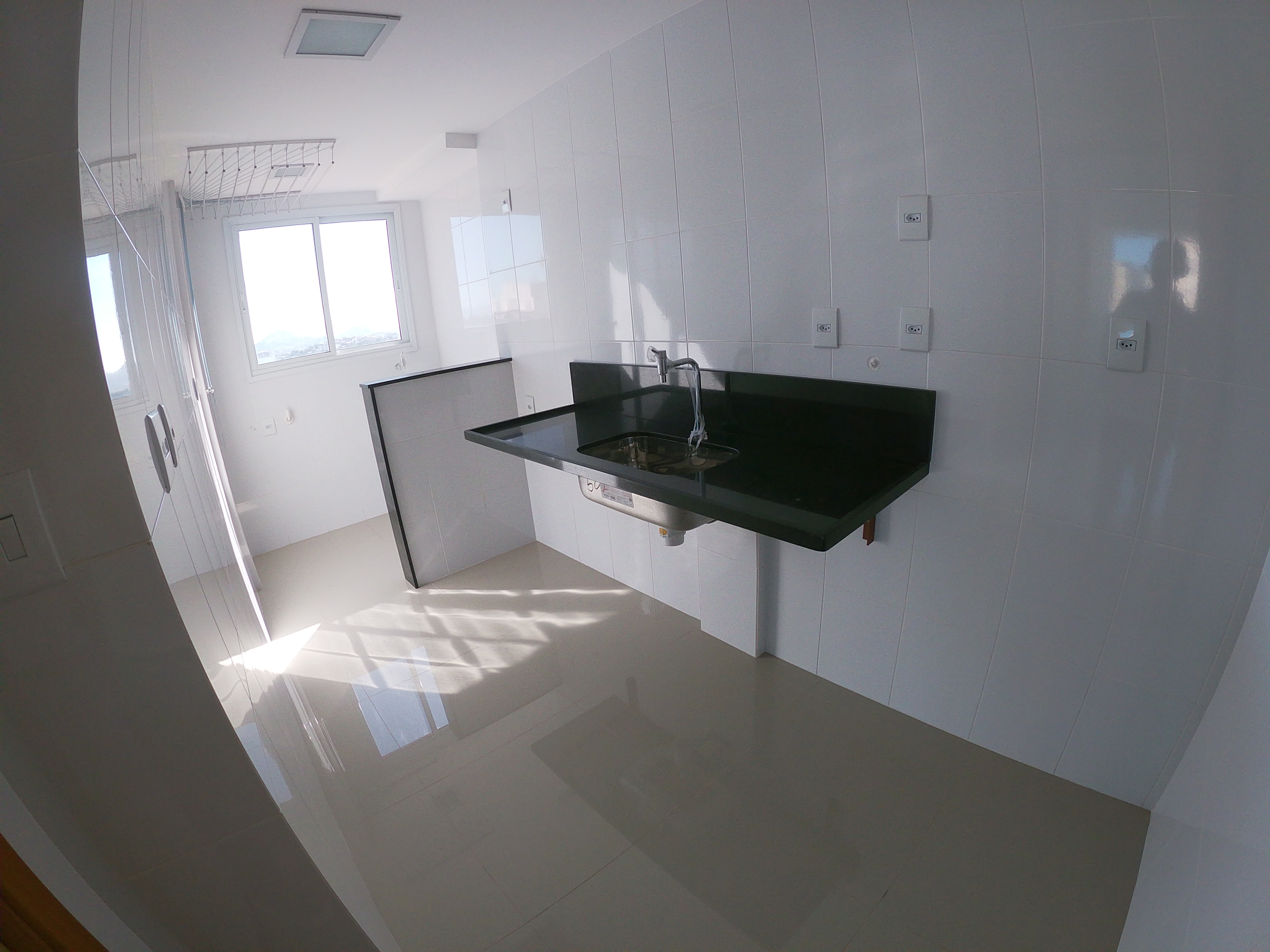 Apartamento à venda com 2 quartos, 64m² - Foto 14