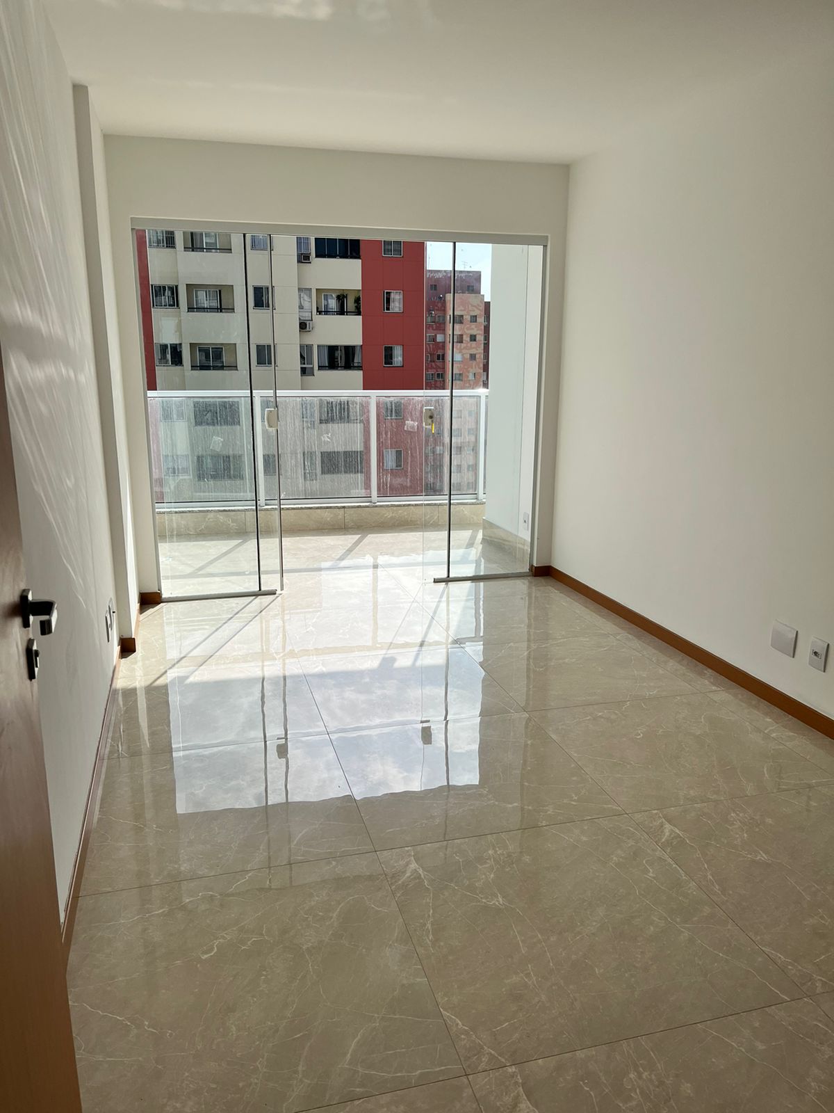 Apartamento à venda com 2 quartos, 57m² - Foto 19