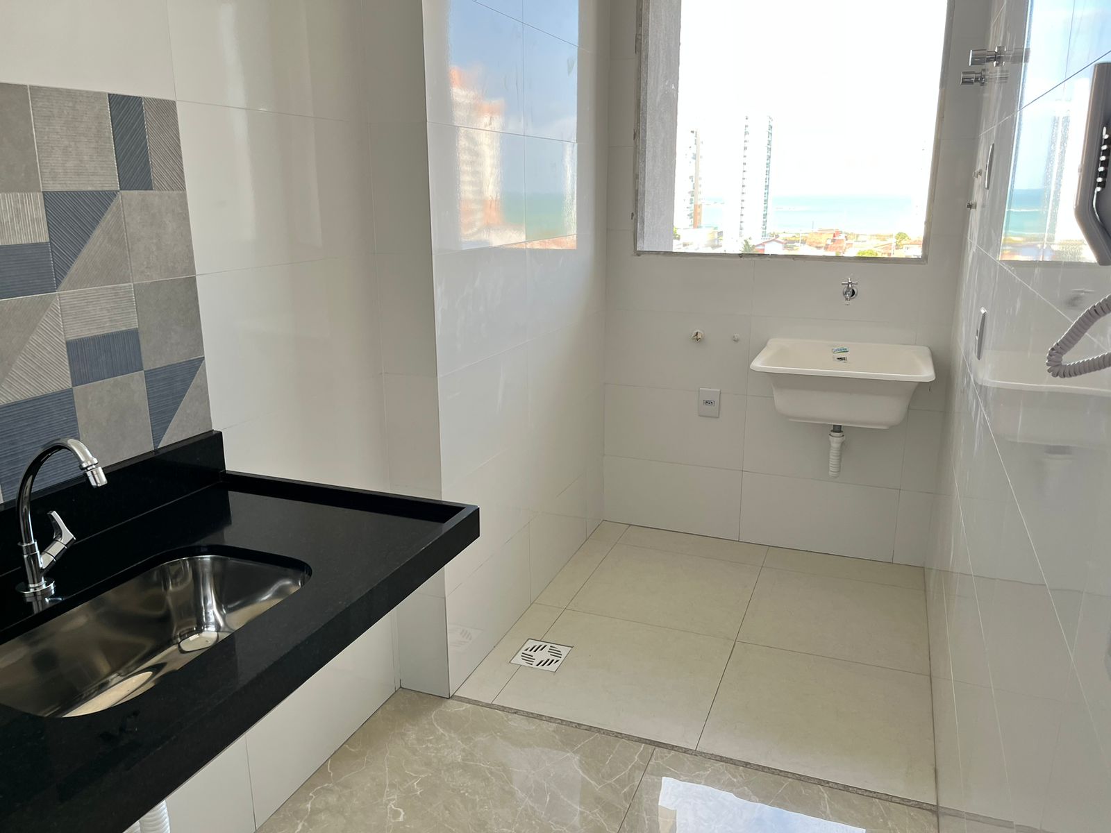 Apartamento à venda com 2 quartos, 57m² - Foto 2