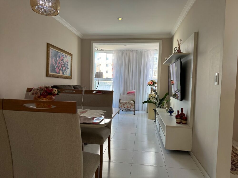 Apartamento à venda com 2 quartos, 75m² - Foto 9