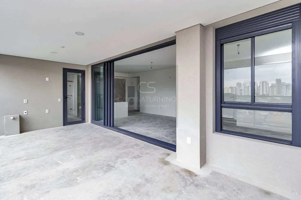 Apartamento, 3 quartos, 176 m² - Foto 1