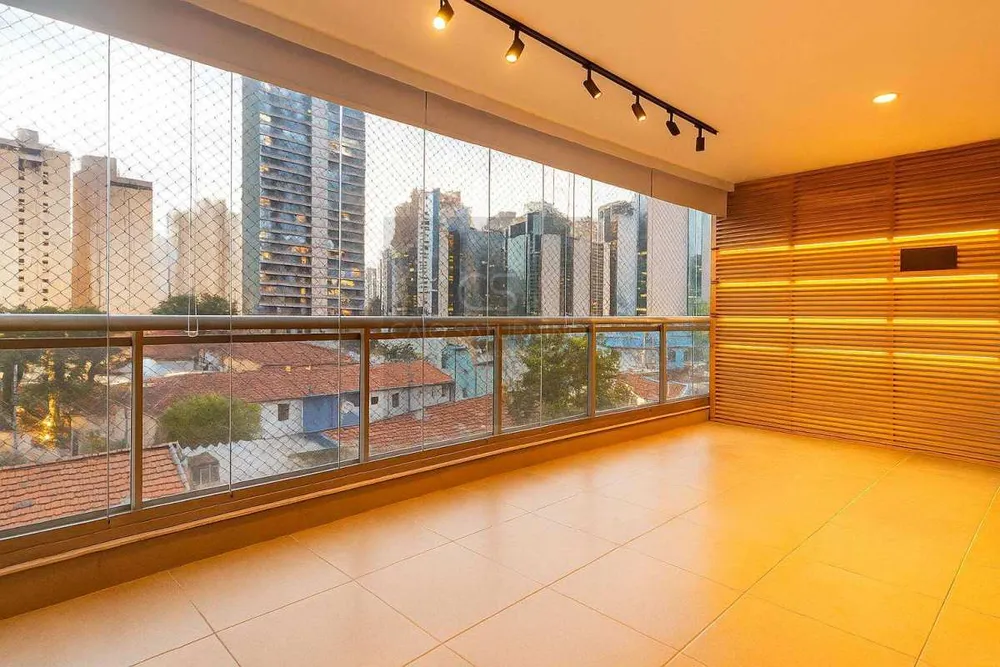 Apartamento, 3 quartos, 134 m² - Foto 1