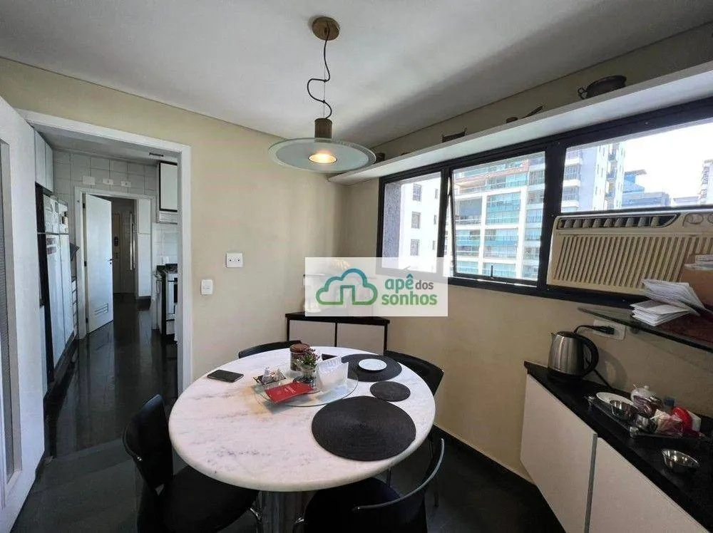 Apartamento, 3 quartos, 220 m² - Foto 8