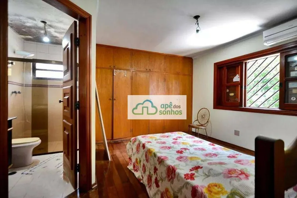 Casa, 3 quartos, 219 m² - Foto 11