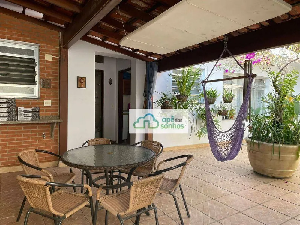 Casa, 4 quartos, 200 m² - Foto 1