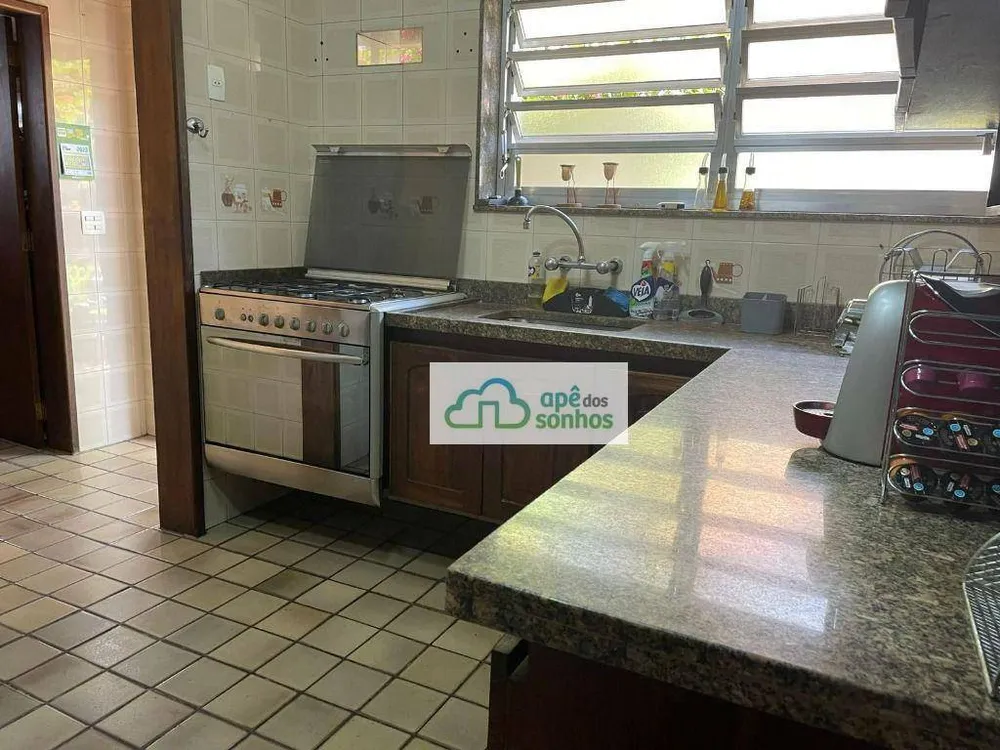 Casa, 4 quartos, 200 m² - Foto 15