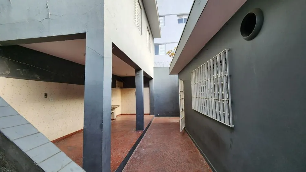 Casa, 3 quartos, 240 m² - Foto 1