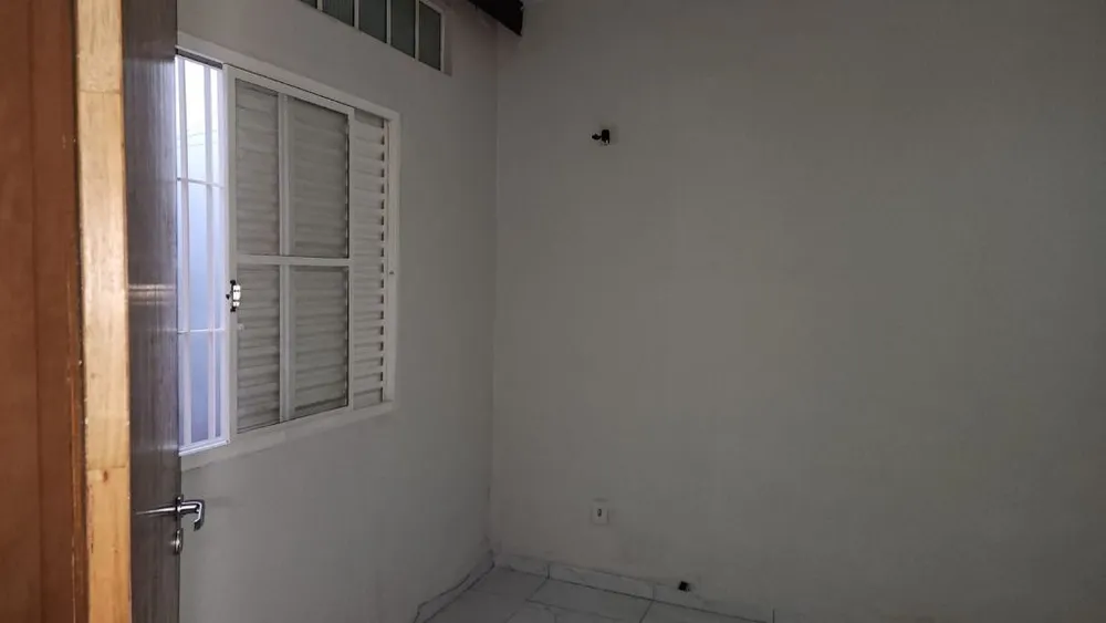 Casa, 3 quartos, 240 m² - Foto 7