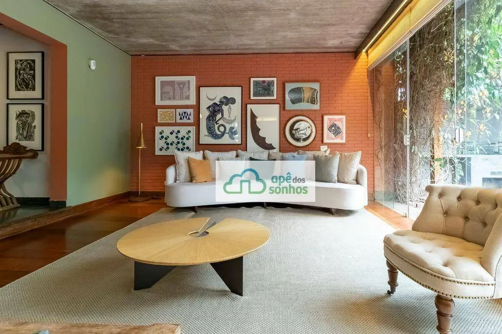 Casa, 4 quartos, 380 m² - Foto 1