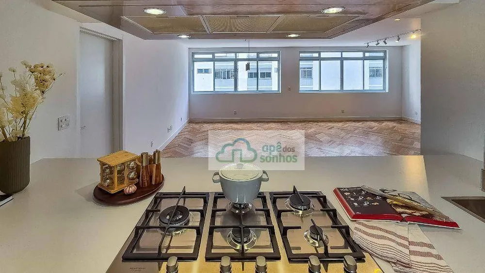 Apartamento, 3 quartos, 158 m² - Foto 1