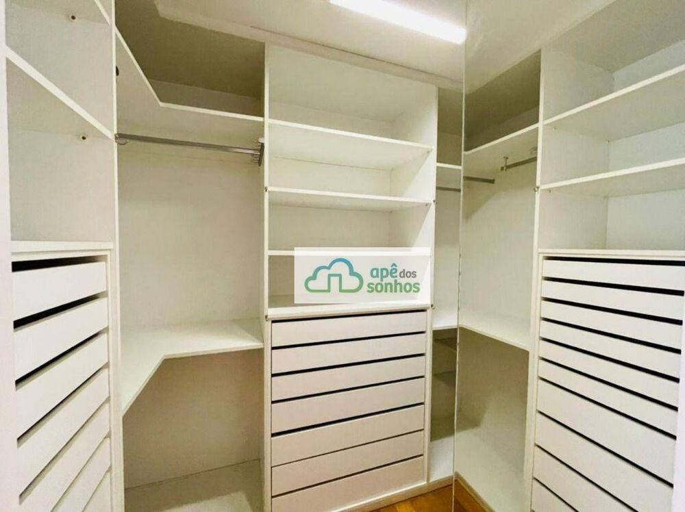 Apartamento para alugar com 3 quartos, 215m² - Foto 9
