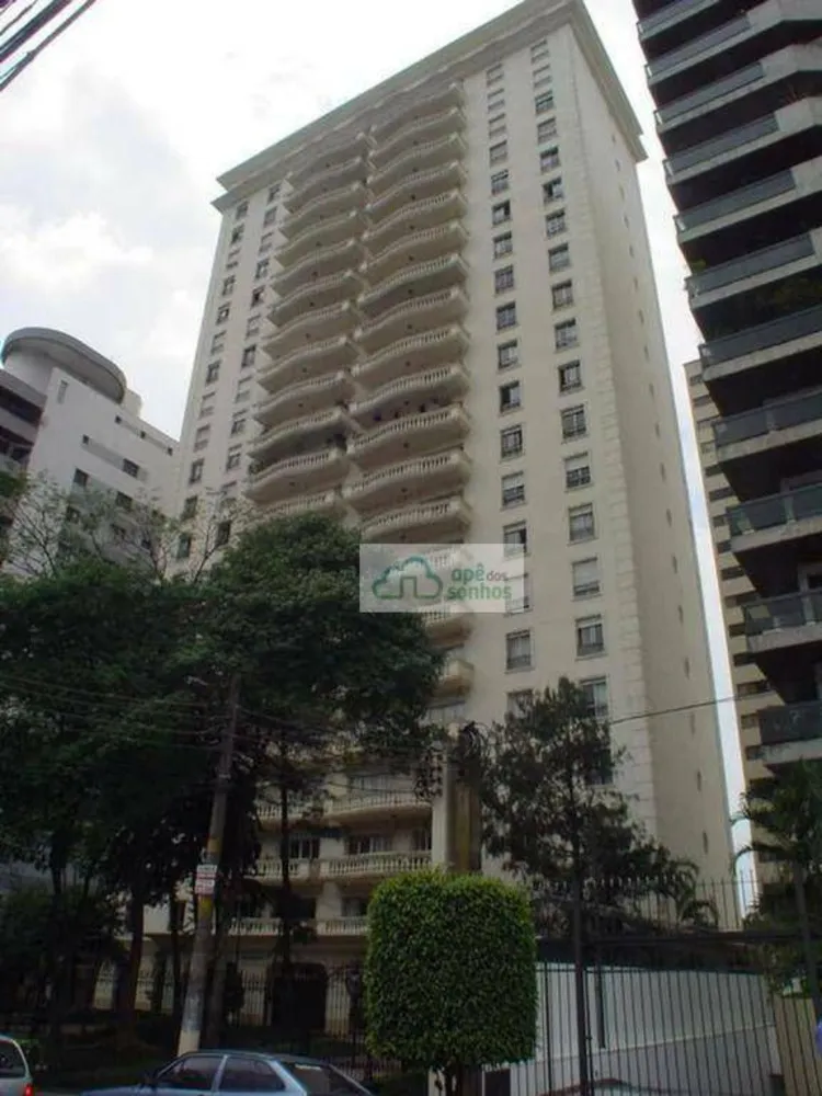 Apartamento, 3 quartos, 232 m² - Foto 13