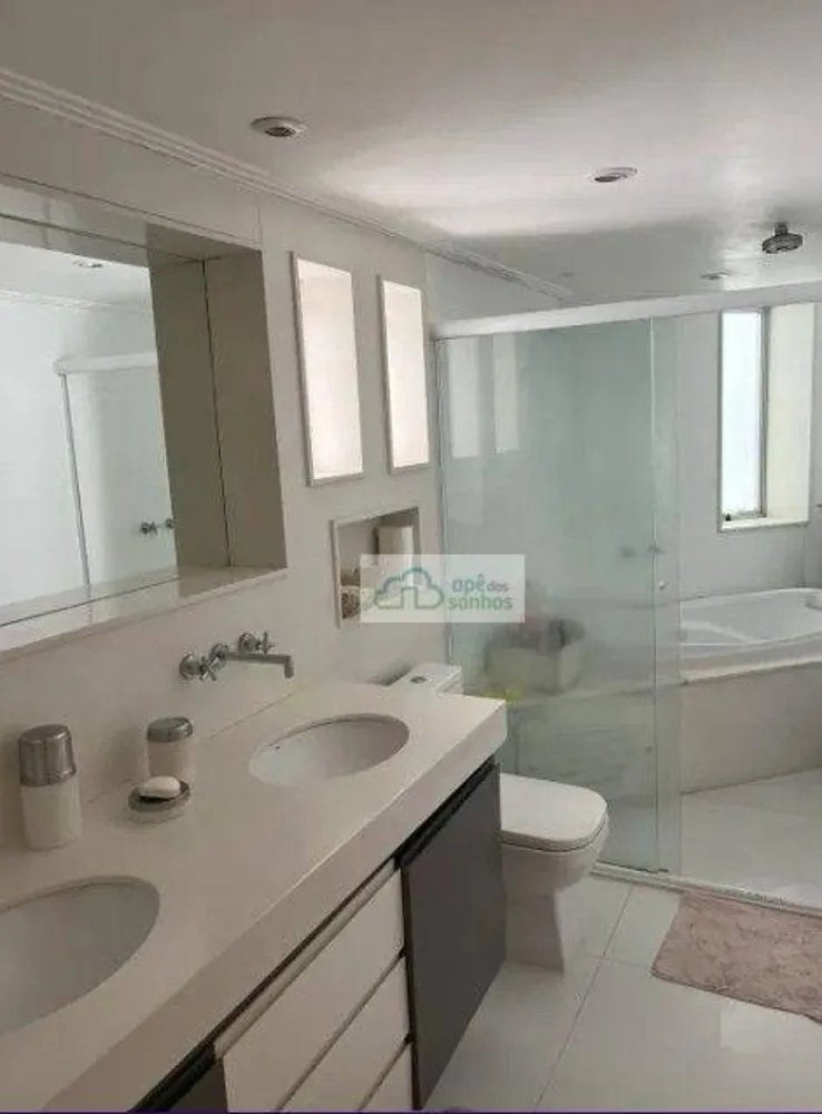Apartamento, 3 quartos, 232 m² - Foto 6