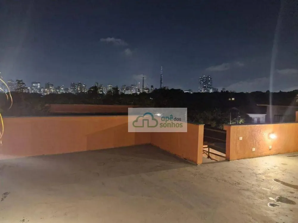 Sobrado, 4 quartos, 600 m² - Foto 1