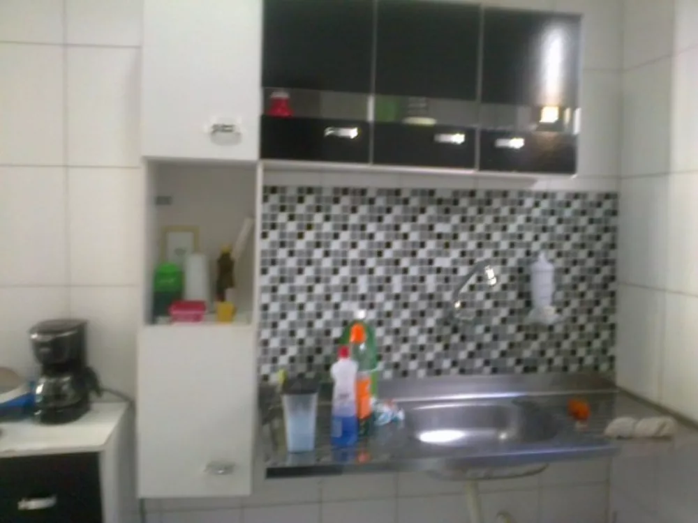 Apartamento à venda com 1 quarto, 40m² - Foto 2