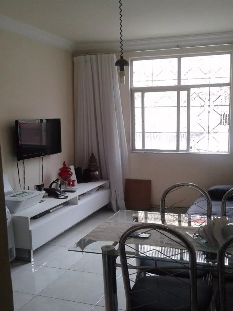 Apartamento à venda com 1 quarto, 40m² - Foto 1