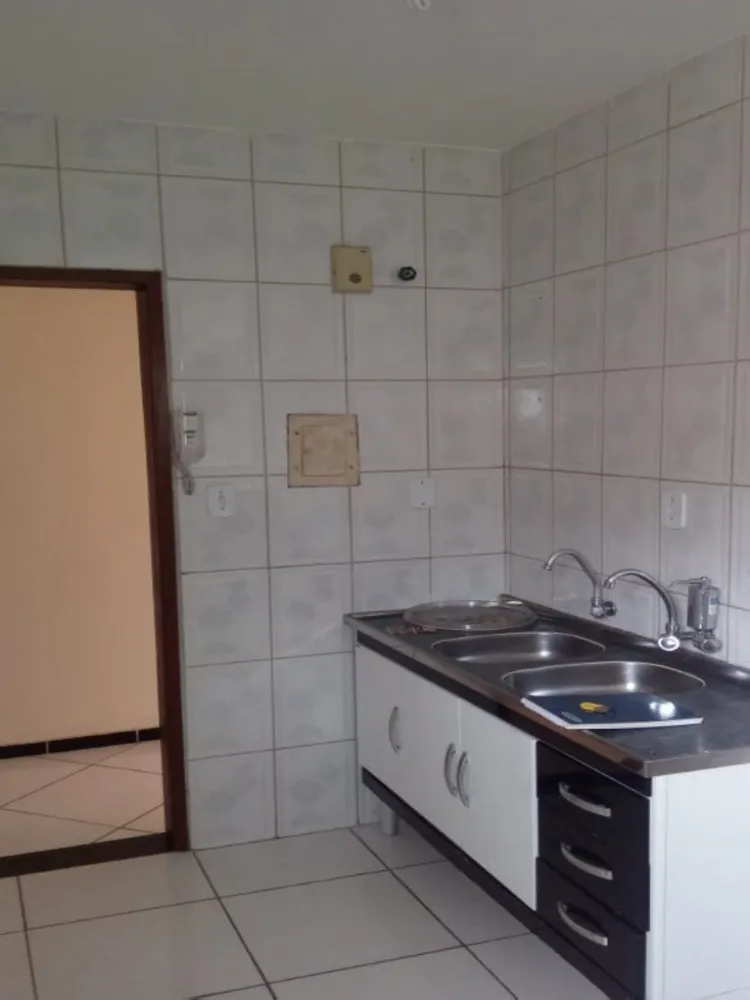 Apartamento, 2 quartos, 70 m² - Foto 2