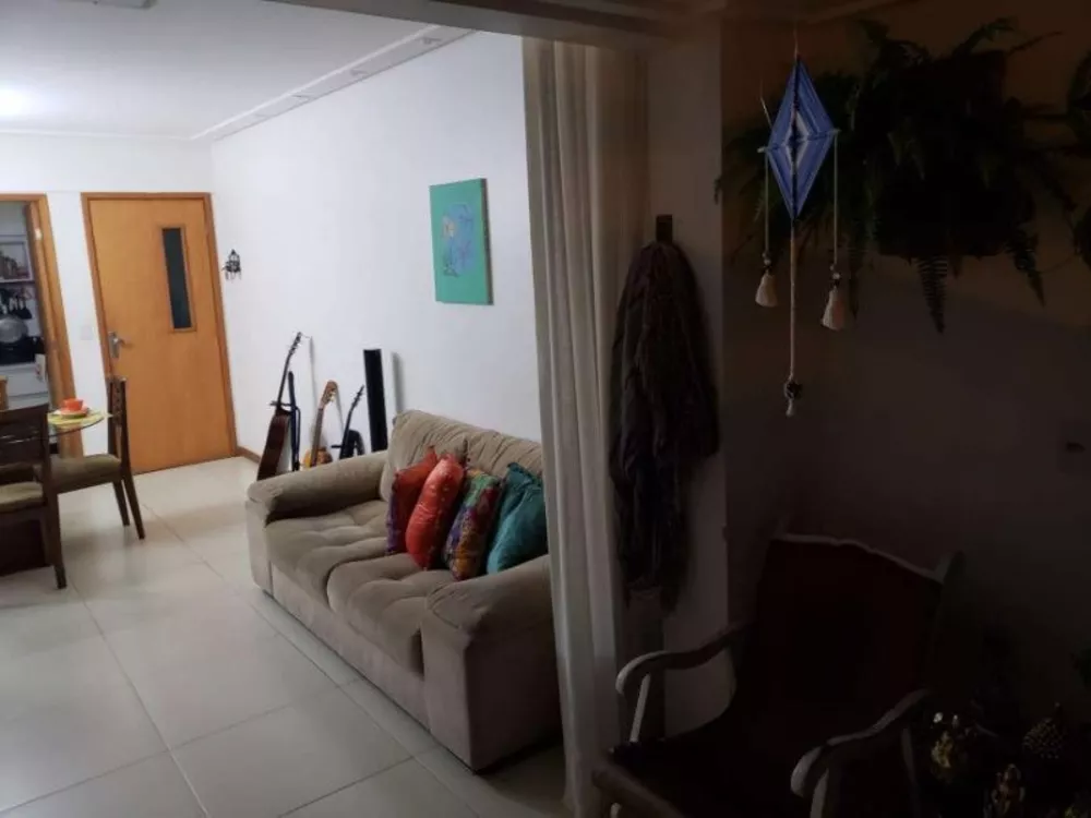 Apartamento à venda com 3 quartos, 80m² - Foto 3