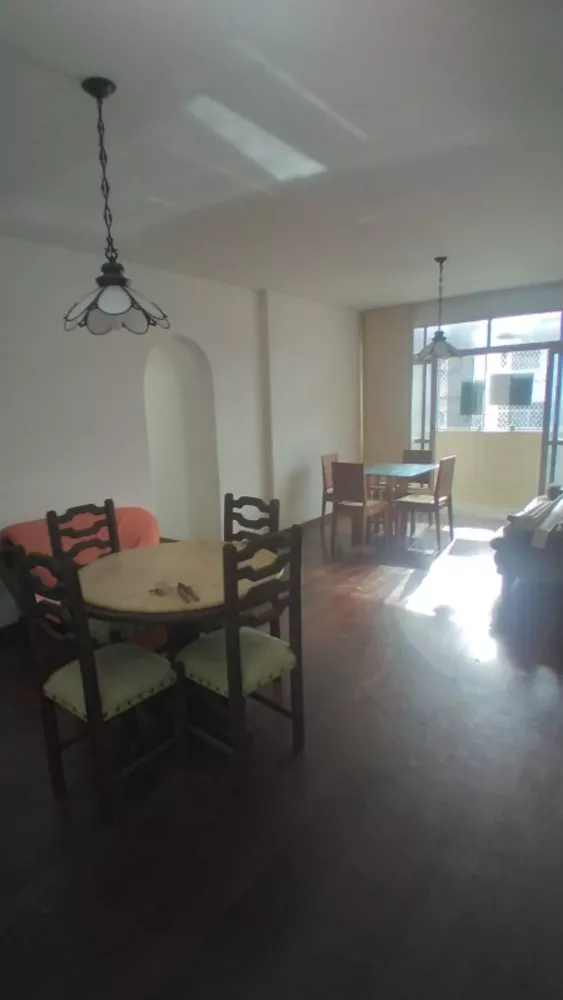 Apartamento à venda com 3 quartos, 100m² - Foto 1