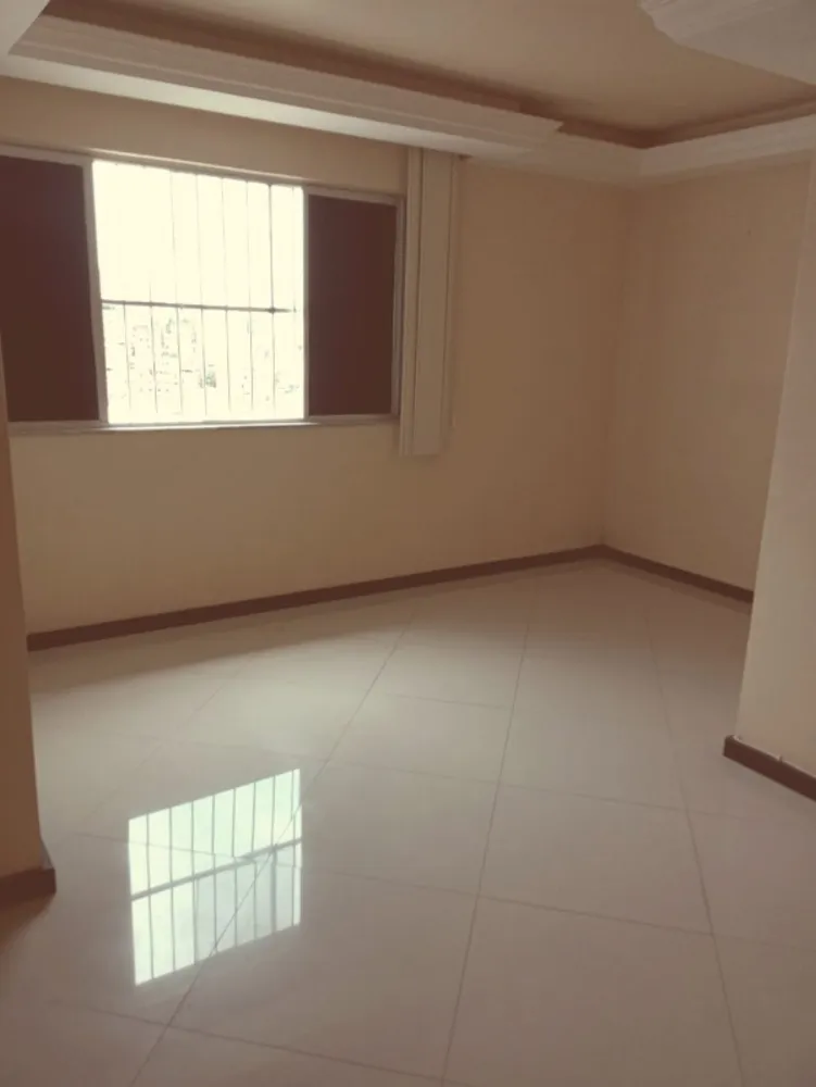 Apartamento, 3 quartos, 70 m² - Foto 2