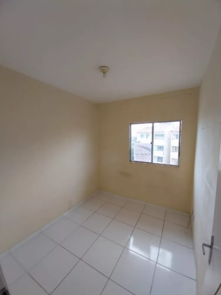 Apartamento à venda com 2 quartos, 60m² - Foto 3