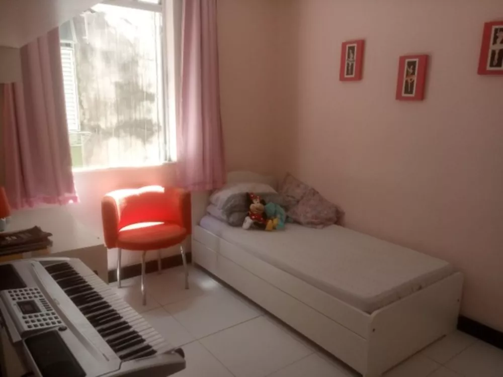 Apartamento à venda com 2 quartos, 60m² - Foto 3