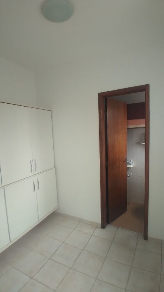 Apartamento à venda com 3 quartos, 100m² - Foto 8