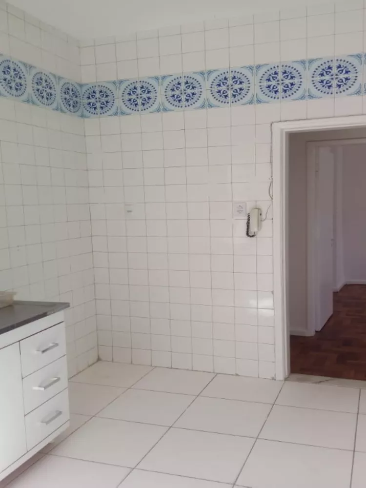 Apartamento à venda com 3 quartos, 100m² - Foto 8