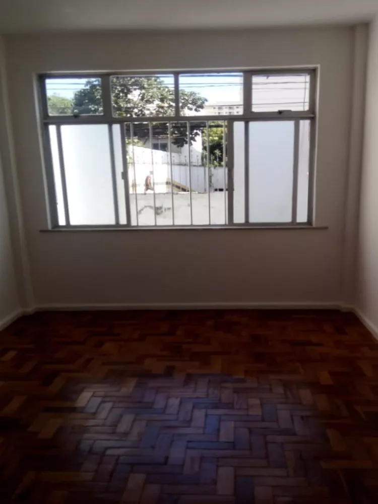 Apartamento à venda com 3 quartos, 100m² - Foto 5