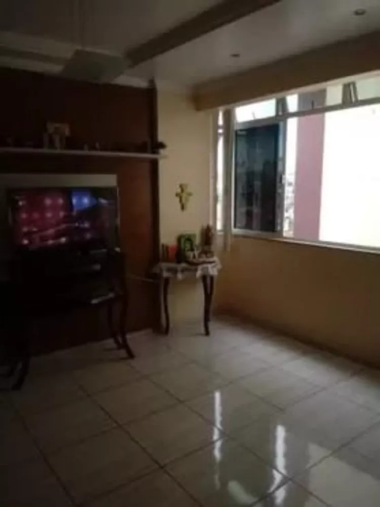 Apartamento à venda com 3 quartos, 60m² - Foto 2