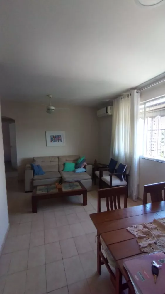 Apartamento à venda com 2 quartos, 75m² - Foto 4