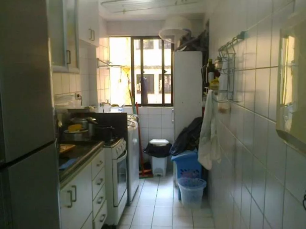 Apartamento à venda com 3 quartos, 80m² - Foto 4