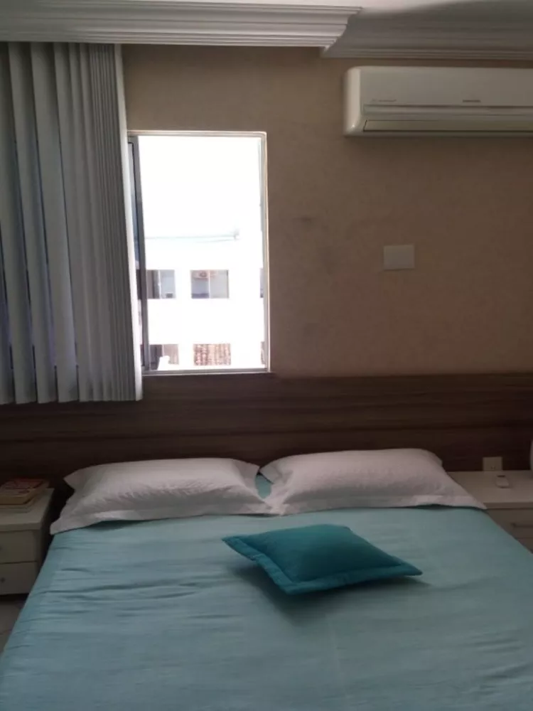 Apartamento à venda com 2 quartos, 65m² - Foto 4