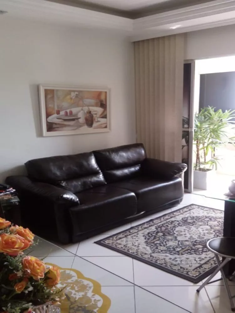 Apartamento à venda com 2 quartos, 60m² - Foto 1