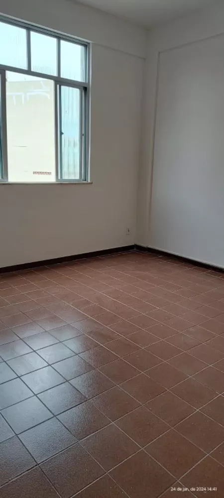 Apartamento à venda com 3 quartos, 90m² - Foto 3