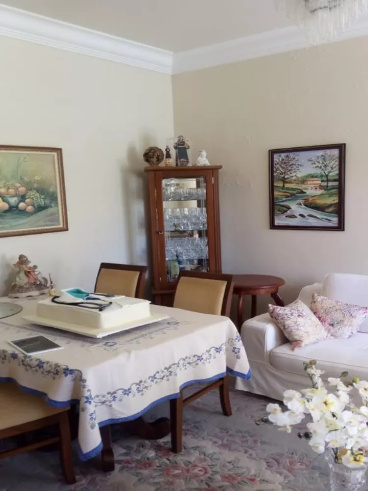 Apartamento à venda com 3 quartos, 100m² - Foto 1