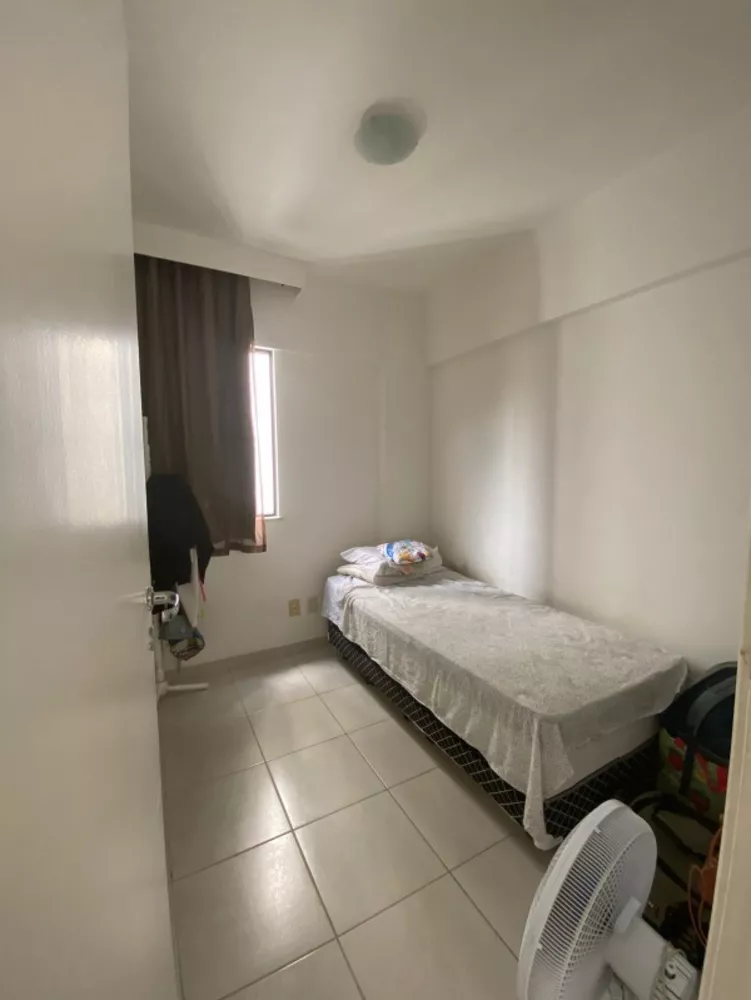 Apartamento à venda com 2 quartos, 64m² - Foto 4