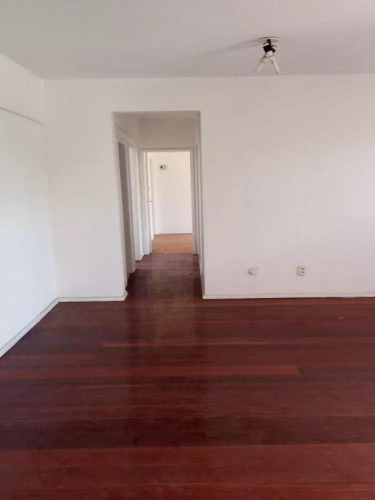 Apartamento à venda com 3 quartos, 90m² - Foto 4