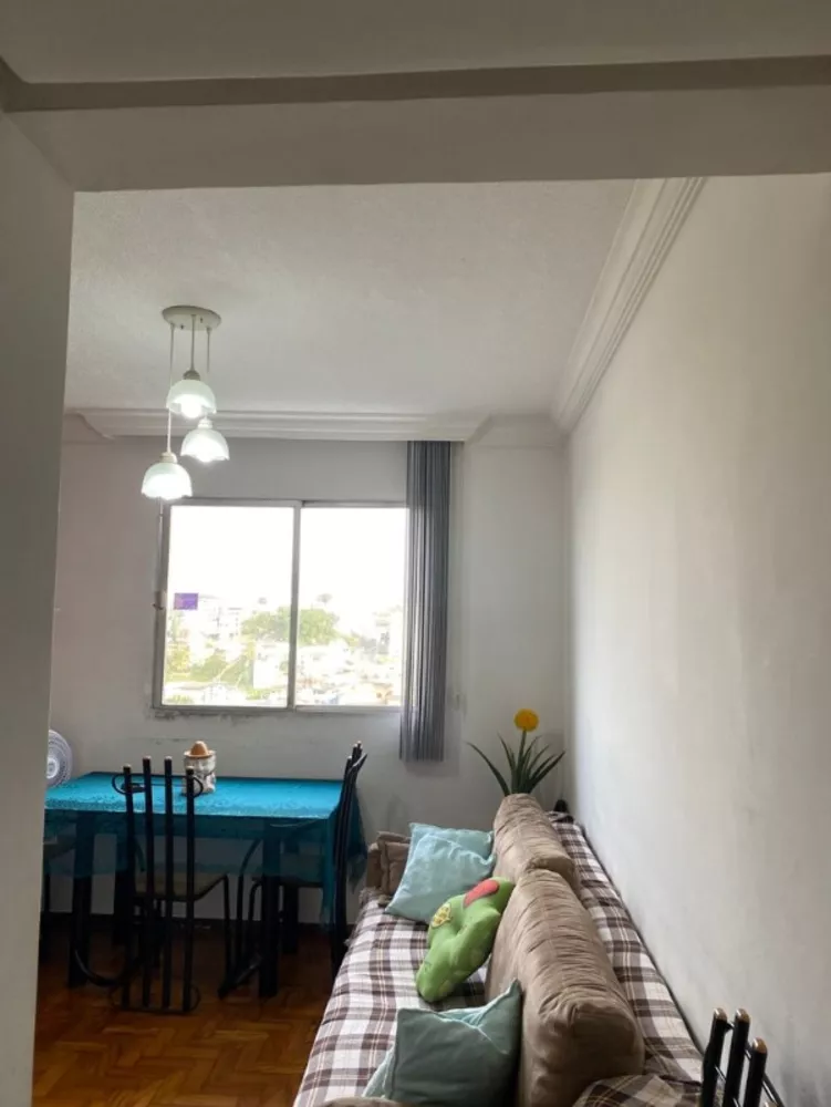 Apartamento à venda com 2 quartos, 65m² - Foto 4