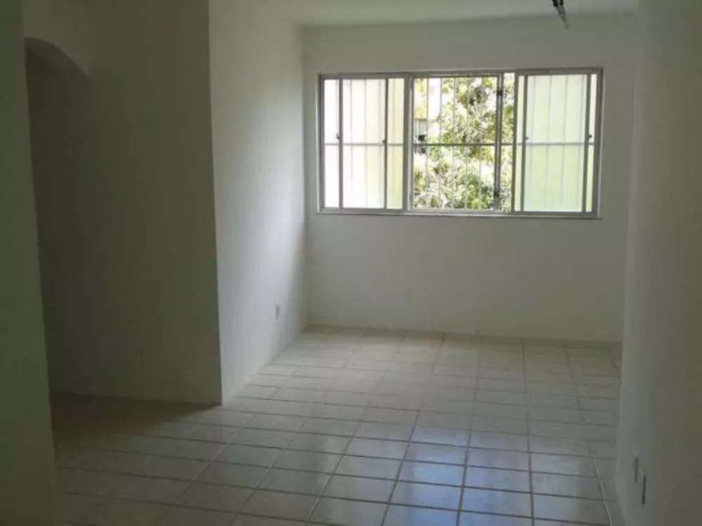 Apartamento à venda com 2 quartos, 70m² - Foto 1