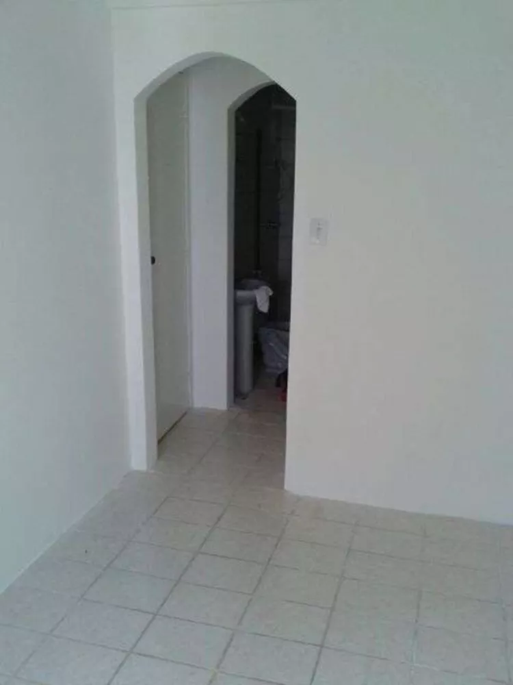 Apartamento à venda com 2 quartos, 70m² - Foto 4