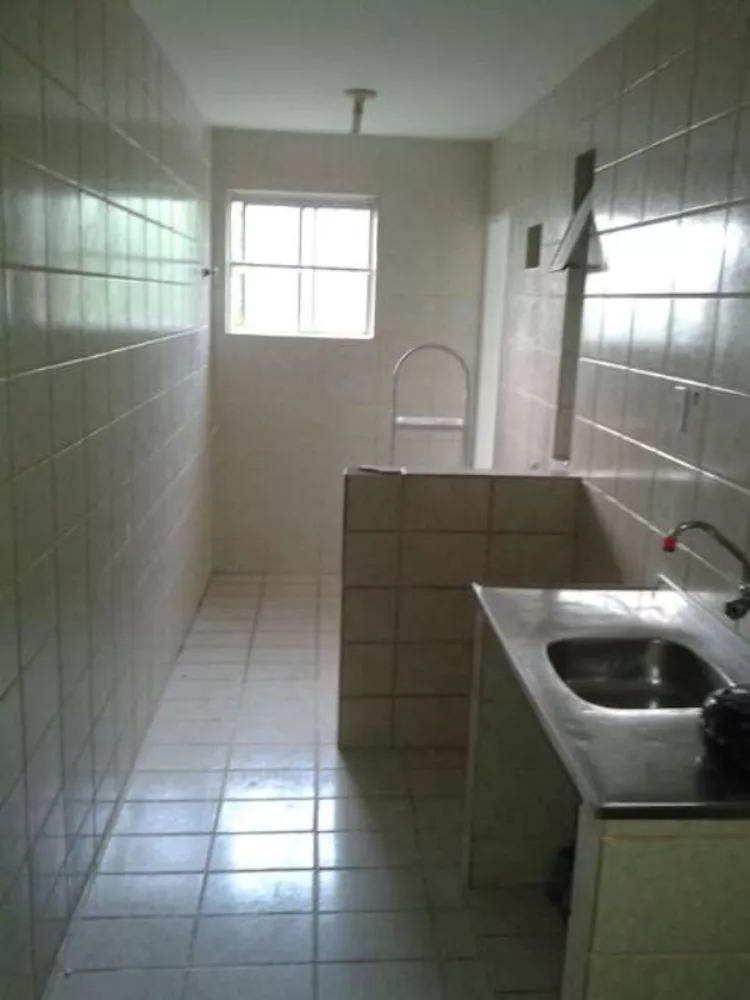 Apartamento à venda com 2 quartos, 70m² - Foto 5