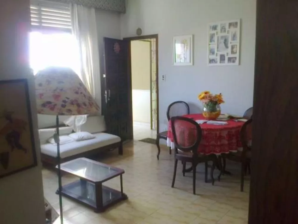 Apartamento à venda com 2 quartos, 75m² - Foto 1