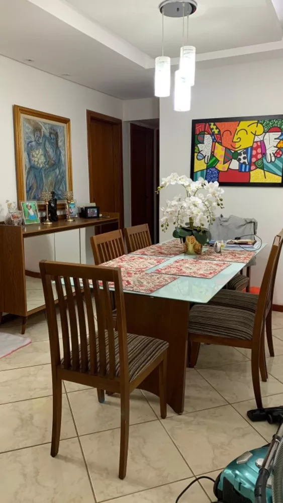 Apartamento à venda com 3 quartos, 80m² - Foto 1