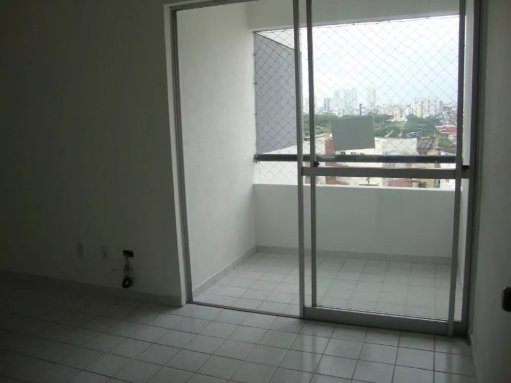 Apartamento à venda com 2 quartos, 60m² - Foto 1