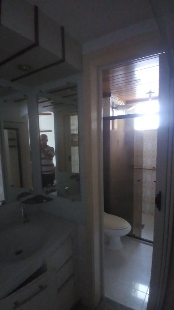Apartamento à venda com 1 quarto, 50m² - Foto 2