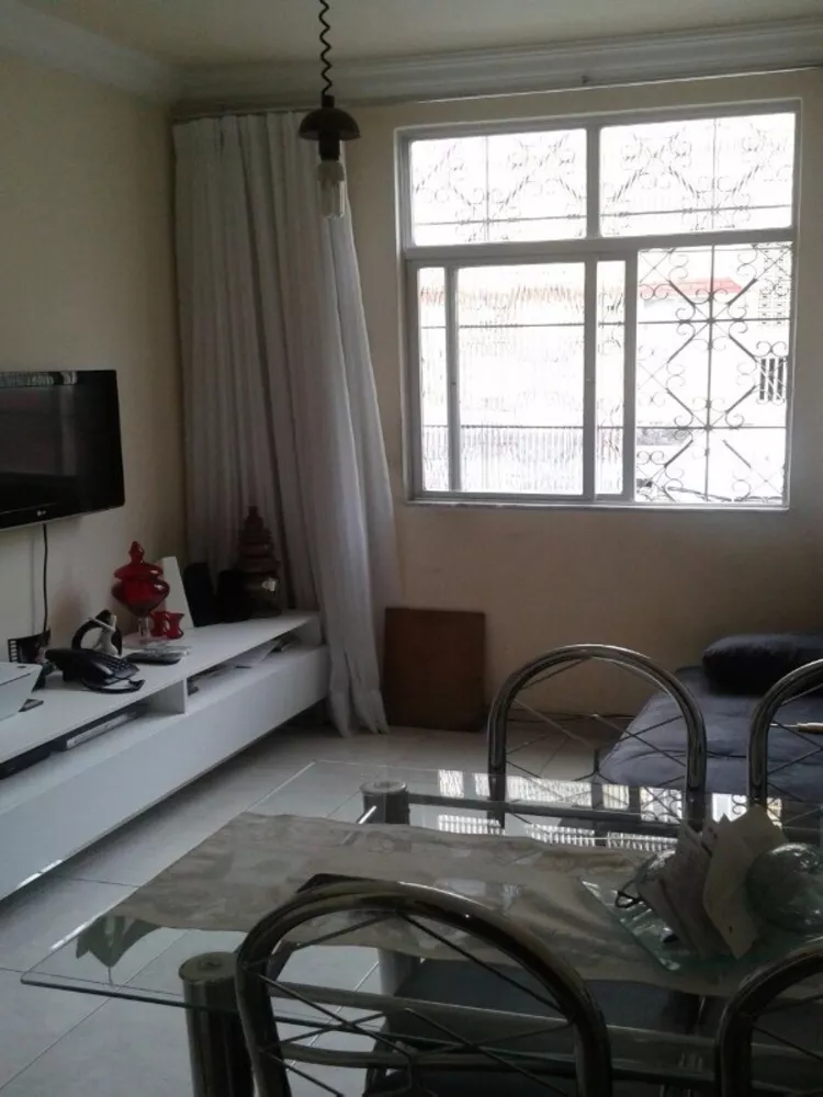 Apartamento à venda com 1 quarto, 40m² - Foto 1